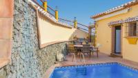 Bazén v ubytování Las Palomas II Nerja by Ruralidays nebo v jeho okolí