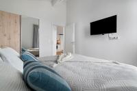 TV a/nebo společenská místnost v ubytování Ocean Sunset- Penthouse, Balkon, Kamin