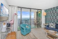 Ein Sitzbereich in der Unterkunft Coastal Comfort Your Perfect Beachfront Getaway