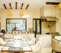 Khu vực ghế ngồi tại Wils Hotel Supreme