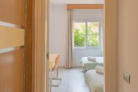 Posteľ alebo postele v izbe v ubytovaní SkySea Holidays Riviera del Sol