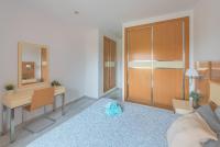 Posteľ alebo postele v izbe v ubytovaní SkySea Holidays Riviera del Sol