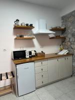 Kuchyňa alebo kuchynka v ubytovaní Papanestoras Apartments