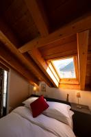 Posteľ alebo postele v izbe v ubytovaní Bernina Express Eco Rooms&Breakfast