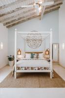 Ein Bett oder Betten in einem Zimmer der Unterkunft Selenya Talpe - Boutique Villa