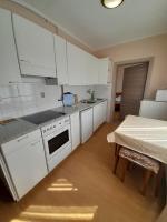 Kuchyň nebo kuchyňský kout v ubytování Apartman Peric