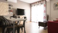 TV a/nebo společenská místnost v ubytování Apartamentos La Chaparrina del Jerte