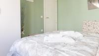 Postel nebo postele na pokoji v ubytování Apartamentos La Chaparrina del Jerte