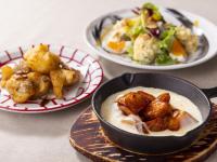 ホテルの敷地内または近くでの食事または食べ物