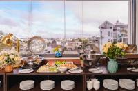 Jídlo v hotelu nebo okolí