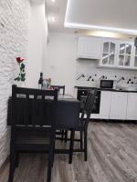 Kuchyň nebo kuchyňský kout v ubytování Rozinka apartman