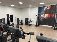 Das Fitnesscenter und/oder die Fitnesseinrichtungen in der Unterkunft Fletcher Wellness-Hotel Helmond