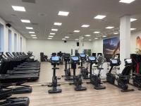 Das Fitnesscenter und/oder die Fitnesseinrichtungen in der Unterkunft Fletcher Wellness-Hotel Helmond