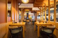 Ein Restaurant oder anderes Speiselokal in der Unterkunft Fletcher Wellness-Hotel Helmond 
