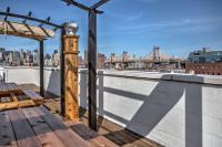 Ein Balkon oder eine Terrasse in der Unterkunft LIC Hotel