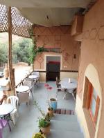 Foto de la galería de Ait Sedrate Tourism Cooperative Hotel en Boumalne