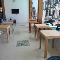 TV a/nebo společenská místnost v ubytování AOSMECPoolCamp Hotel