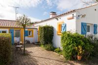 Gallery image of Les Yeux Bleus Bed &amp; Breakfast in Noirmoutier-en-l&#39;lle