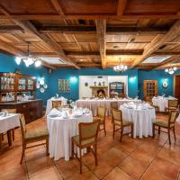 Restauracja lub miejsce do jedzenia w obiekcie Boutique Hotel Szárcsa