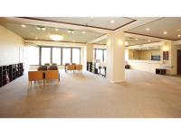 Smile Hotel koriyama - Vacation STAY 61210vにあるシーティングエリア
