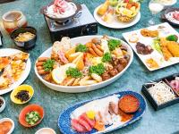 ホテルの敷地内または近くでの食事または食べ物