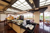 Jídlo v hotelu nebo okolí