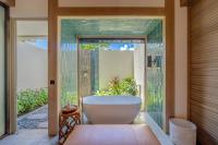 JW Marriott Maldives Kaafu Atoll Island Resortにある庭