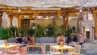 Viajero Huacachina Hostelの宿泊客