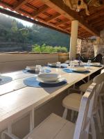 Fotografie z fotogalerie ubytování Unique Tiny House with Natural Building Techniques v destinaci Figueiró dos Vinhos