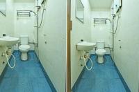 OYO 89656 Melati Hotel Nilaiにあるバスルーム