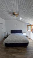 Posteľ alebo postele v izbe v ubytovaní Apartman KRISTINA and FREE PARKING