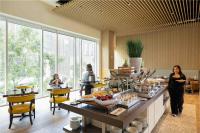 Φαγητό σε αυτό το ξενοδοχείο ή κάπου εκεί κοντά