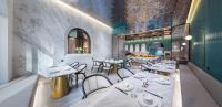 Elegant International Hotel Shanghai - Bund Sichuan Road North Metro Branchにあるレストランまたは飲食店