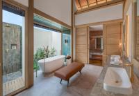JW Marriott Maldives Kaafu Atoll Island Resortにあるバスルーム