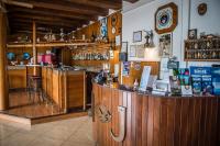 Hol lub bar w obiekcie Hotel Johnson