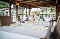 Restauracja lub miejsce do jedzenia w obiekcie Hotel Johnson