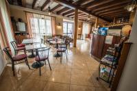 Restauracja lub miejsce do jedzenia w obiekcie Hotel Johnson