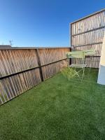 Ogród w obiekcie Superbe appartement La Rochelle