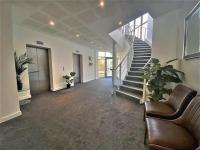 Půdorys ubytování 1 bed apartment in the heart of Staines town centre