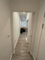 Půdorys ubytování 1 bed apartment in the heart of Staines town centre