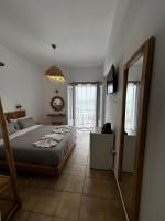 Posteľ alebo postele v izbe v ubytovaní Hotel Livadia
