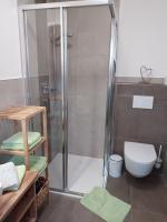 A bathroom at Apart Anna