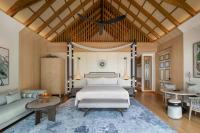 JW Marriott Maldives Kaafu Atoll Island Resortにあるベッド