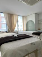 Posteľ alebo postele v izbe v ubytovaní Hostel Gdańsk Szafarnia 10 Old Town