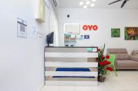 OYO 90132 Come Inn Premiumにあるテレビまたはエンターテインメントセンター