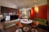 A television and/or entertainment centre at Nhow Milan