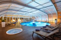 The swimming pool at or close to Sercotel Sorolla Palace