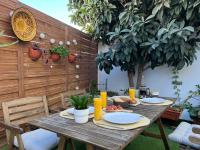 The floor plan of A Levante Conil- Solo familias y parejas