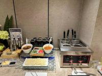 Φαγητό σε αυτό το ξενοδοχείο ή κάπου εκεί κοντά