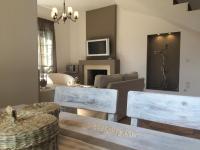 A seating area at Villa Del Sol